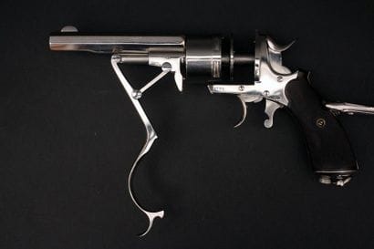Grand revolver « Galand » à canon avançant...