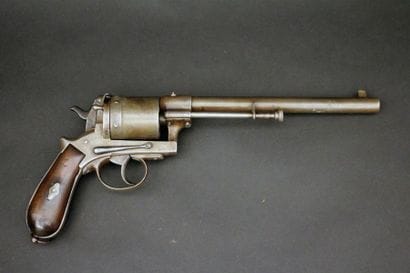 Grand Revolver Gasser Monténégrin calibre...