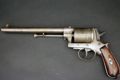Grand Revolver Gasser Monténégrin calibre...