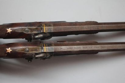 Belle cassette (en palissandre à onglet et...