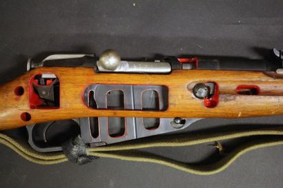 Coupe didactique d'une carabine Mosine-Nagant...
