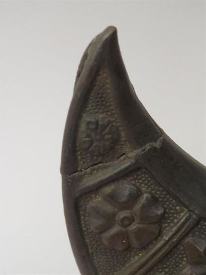 VIETNAM / THAILANDE 
Buste en bronze de jeune...