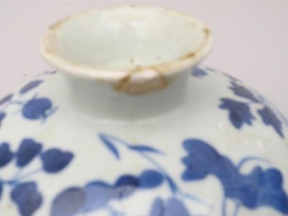Pot à gingembre en porcelaine blanc et bleu...