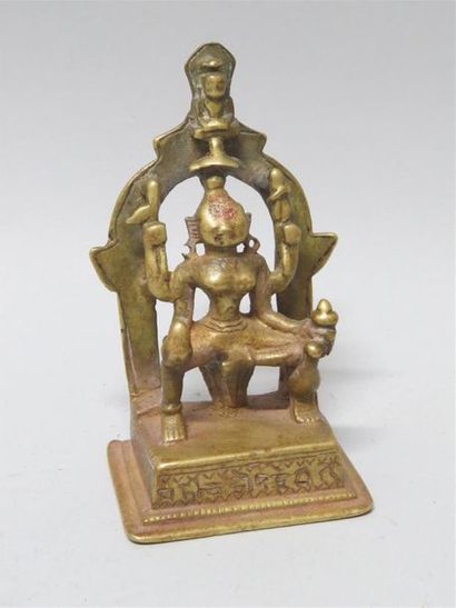 Sujet en bronze représentant la Déesse Jain...