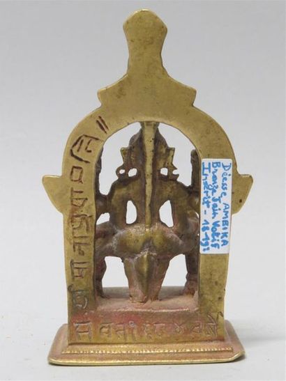 Sujet en bronze représentant la Déesse Jain...
