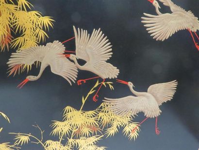 Van Ha TRAN (1911-?)
Vol d'échassiers
Laque...