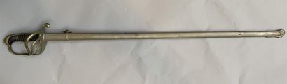 Sabre réglementaire d'Officier français modèle...
