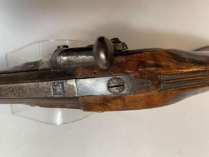 Pistolet à silex modifié à percussion. Arme...