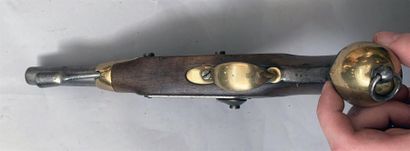 Pistolet réglementaire Français modèle 1822...