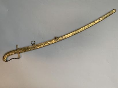 Sabre à la mameluk, fusée en bronze monobloc...