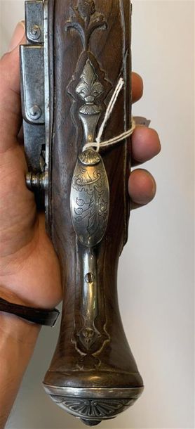 Joli pistolet de demi-arçon espagnol monté...
