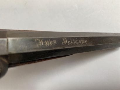 Pistolet à percussion à système Delvigne...