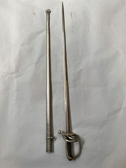 Sabre réglementaire d'Officier français modèle...