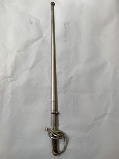 Sabre réglementaire d'Officier français modèle...