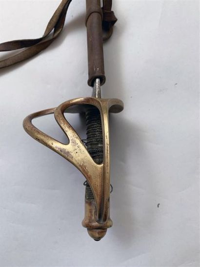 Sabre troupe de cavalerie légère modèle 1882....