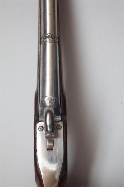 Grand inusuel pistolet à coffre et à percussion,...