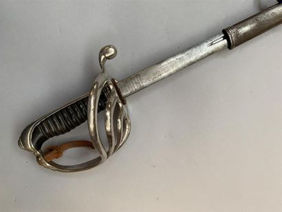Sabre réglementaire d'Officier français modèle...