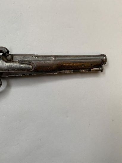 Pistolet issu d'un à silex modifié d'origine...