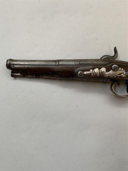 Pistolet issu d'un à silex modifié d'origine...