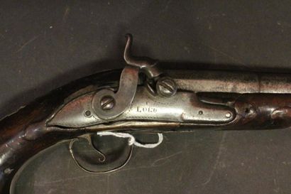 Pistolet anglais à percussion monté argent...