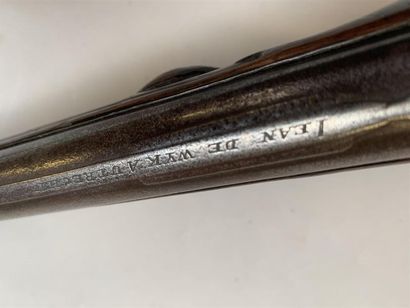 Long pistolet d'arçon à silex par Jean de...