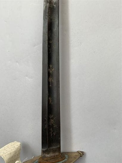 Sabre d'officier d'artillerie composite....