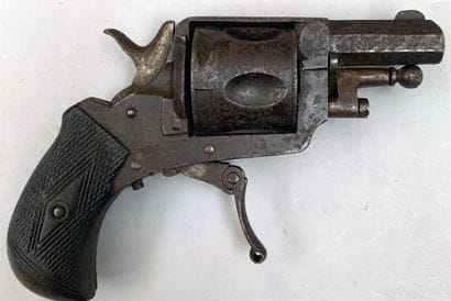 Revolver British bulldog calibre 320 fabrication...