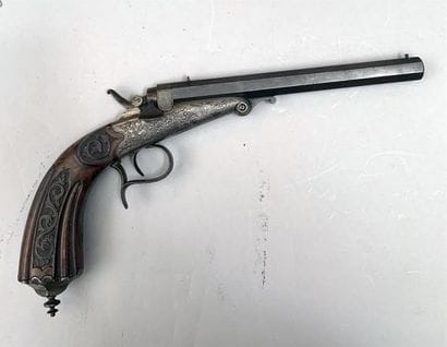 Intéressant pistolet de tir à système époque...