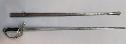 Lot de trois sabres français comprenant :...