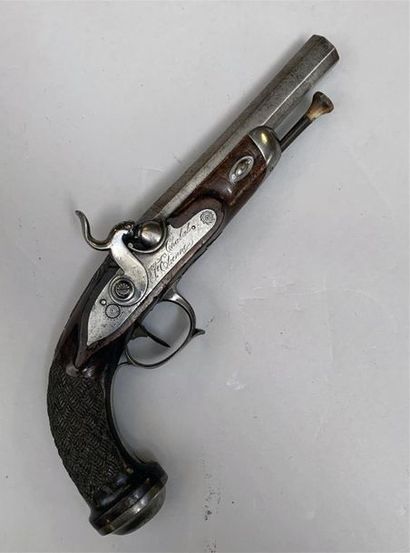 Pistolet à percussion par Guizon-Chabat à...