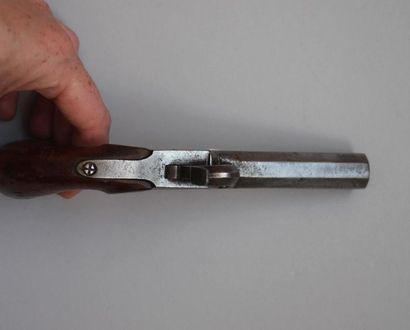 Pistolet à coffre à percussion, canon octogonal,...