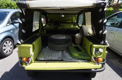CITROËN MÉHARI
CITROEN Mehari,
Véhicule 2...