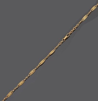 18 k (750 thousandths) yellow gold watch...