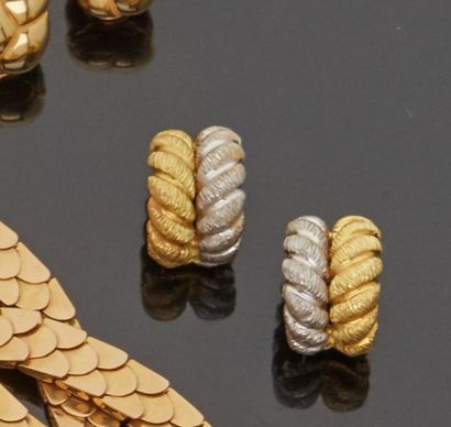 Pairs of 18 k (750 thousandths) yellow and...