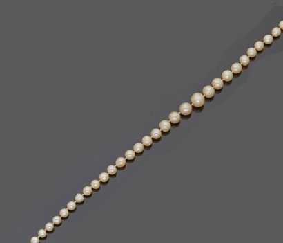 Necklace of falling cultured pearls, 18 k...