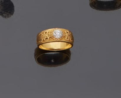 18 k (750 thousandths) yellow gold man's...
