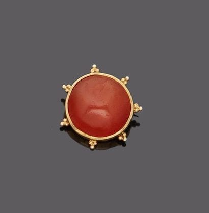 18 k (750 thousandths) yellow gold brooch...