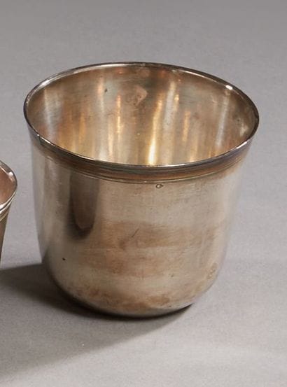 Tumbler called curon in silver lined with...