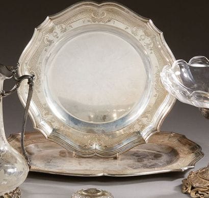 CHRISTOFLE

Two silver plates model 