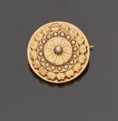 18 k (750 thousandths) yellow gold round...