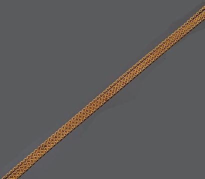 18k yellow gold watch chain.

Weight: 39...