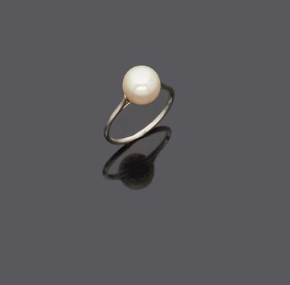 VEVER brothers

Platinum ring set with a...