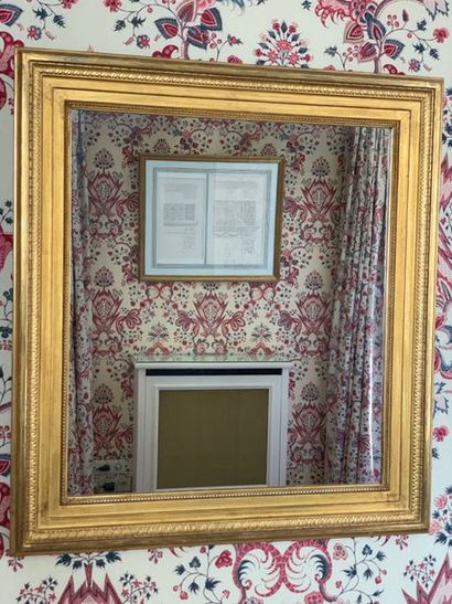 Miroir rectangulaire de style Louis XVI en...