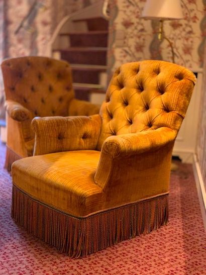 Paire de fauteuils confortables de style...