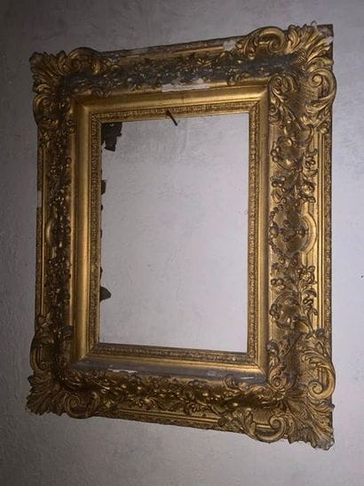 Set of two frames, one in wood and gilded...