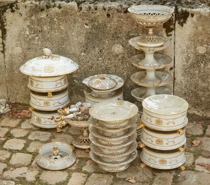 White and gilded porcelain service part with...