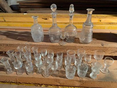 Important batch of various glassware and...