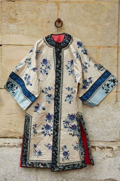 White silk woman's kimono embroidered with...