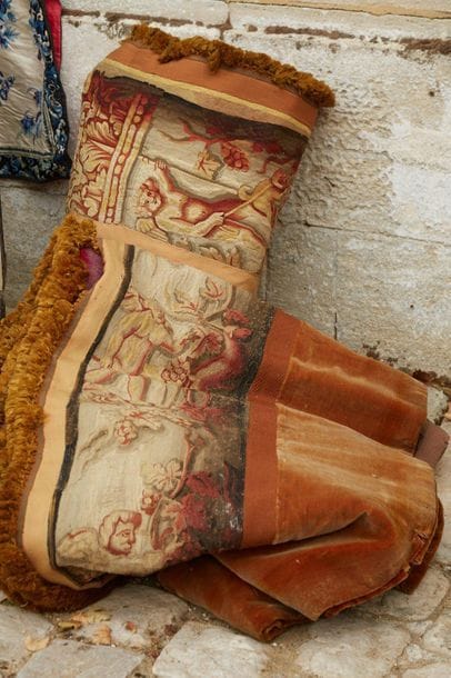 Tapestry borders, with polychrome decorations...