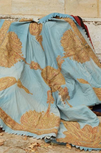 Large shawl, sky blue background, embroidered...